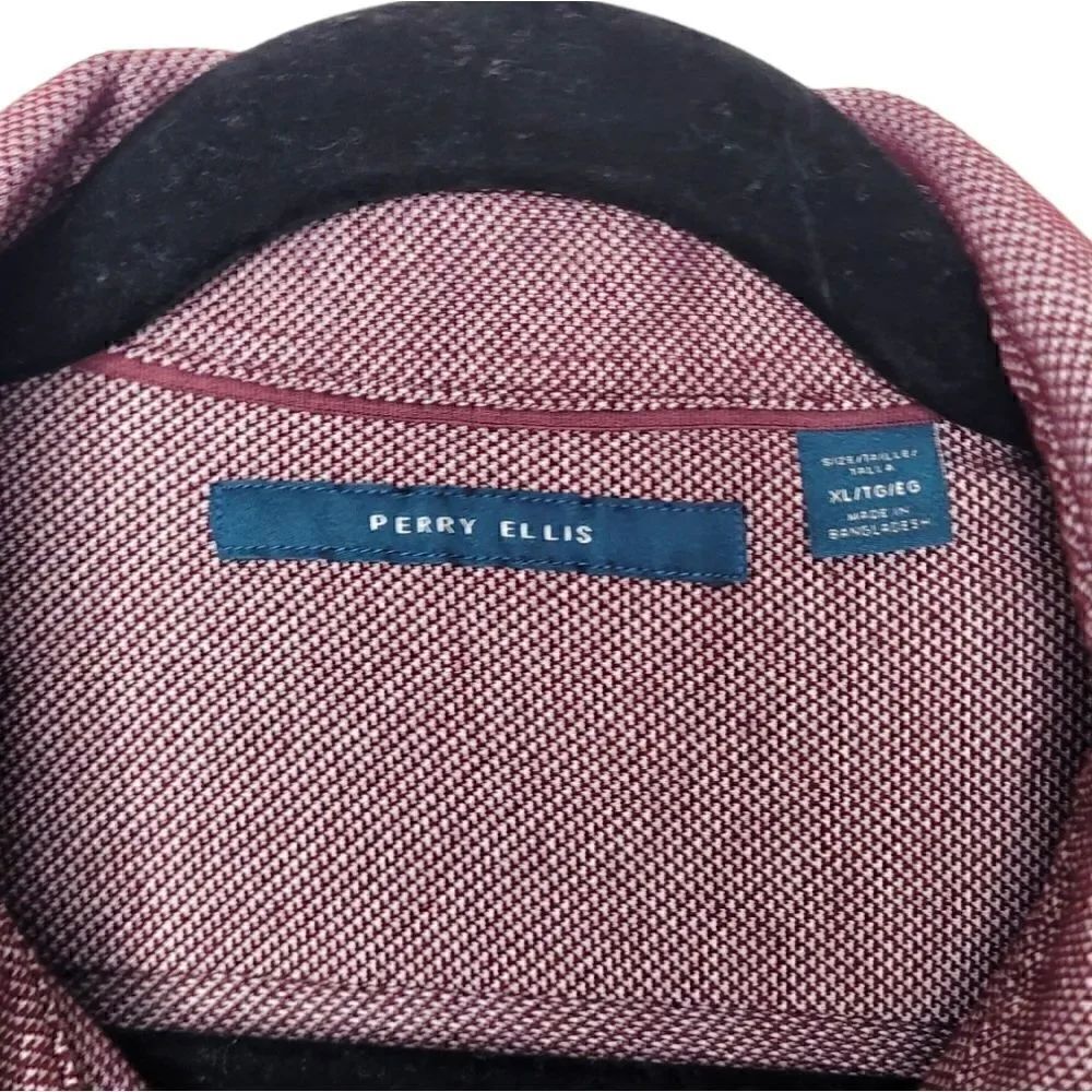 Perry Ellis Red Knit Button Front Polo Shirt - Picture 3 of 4